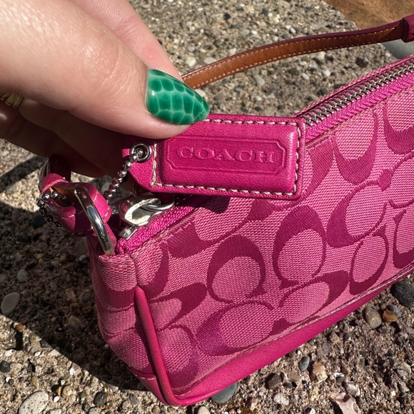 Vintage Y2K Coach Hamptons Demi Shoulder Bag Baguette Clutch Pink No. 6094 - Picture 9 of 11